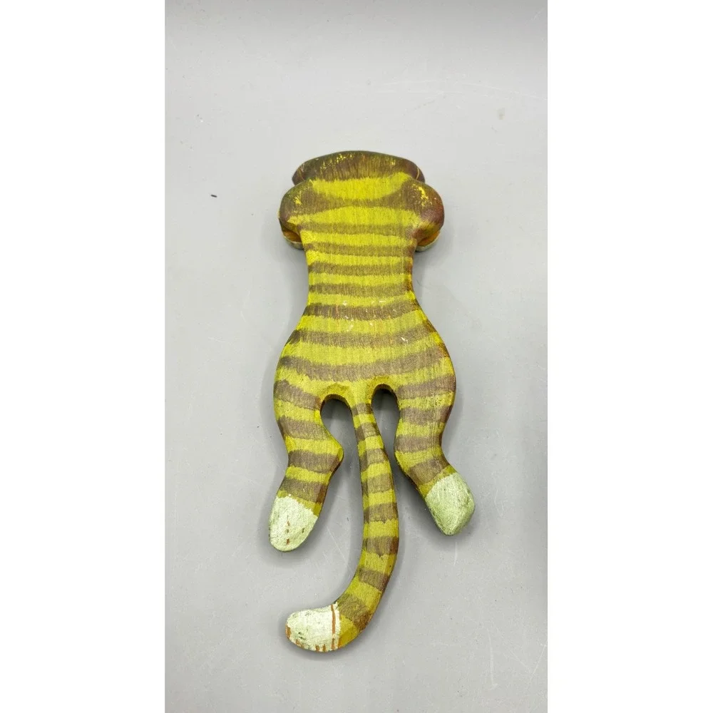 Vintage Hand Painted Wooden Tabby Cat Wall Hook Hanging Folk Art Decor